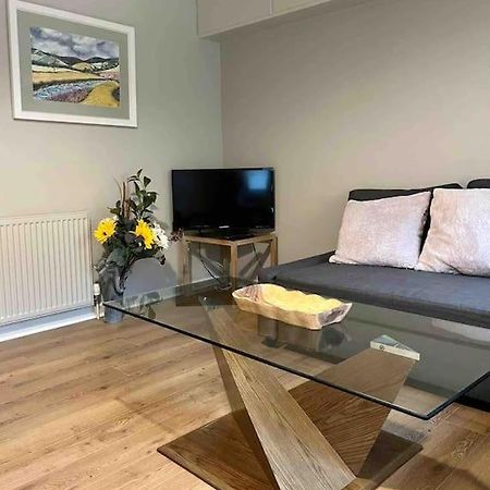 Modern Edinburgh Apartment 2 Bedrooms & Two Bathrooms Εξωτερικό φωτογραφία